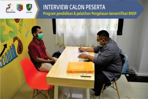 INTERVIEW CALON PESERTA Program pendidikan &amp; pelatihan Pengelasan bersertifikat BNSP